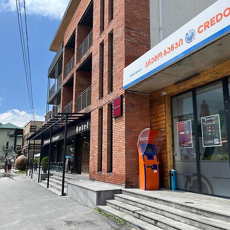 Hotel Stancia Kazbegi - City Center Buitenkant foto