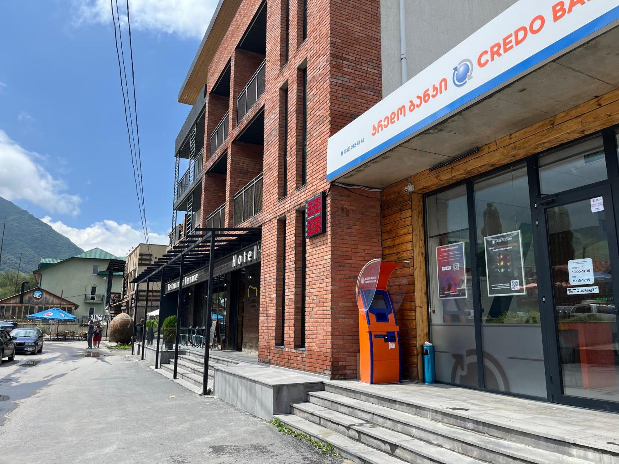 Hotel Stancia Kazbegi - City Center Buitenkant foto